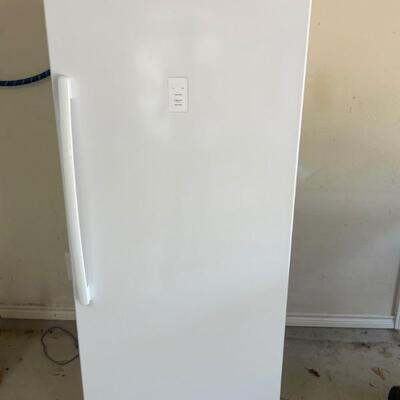 Brand New GE freezer
now $400 on Sunday from $800