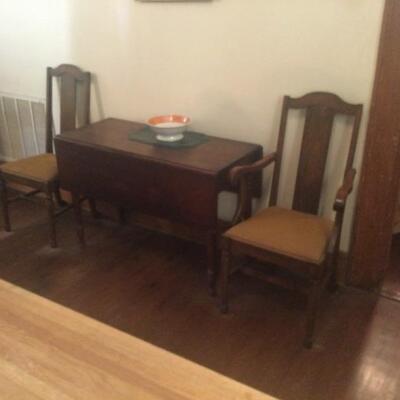 Drop leaf table, side chairs