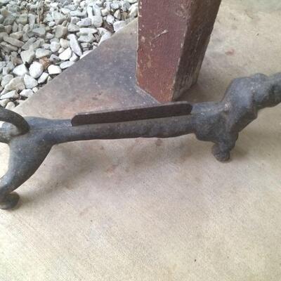 Solid cast iron Weiner dog $125.00