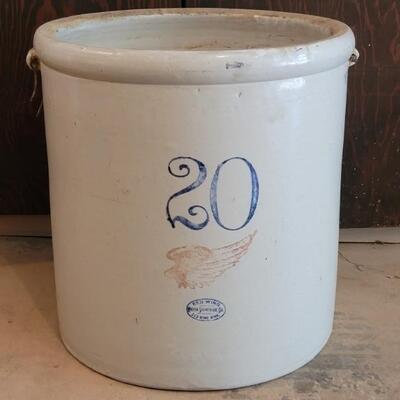 XXL Crock: Red Wing Union Stoneware Co Red Wing MN