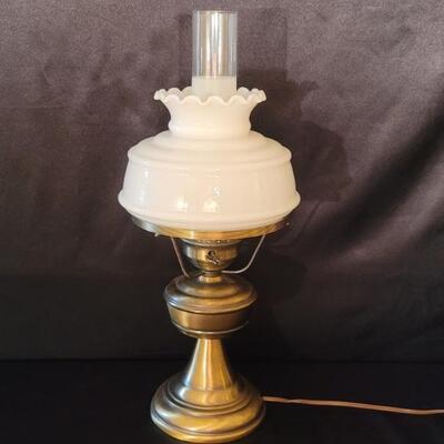 Vintage Brass Parlor Aladdin Lamp