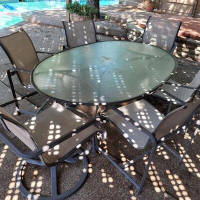 Outdoor Patio Table & 6 Chairs