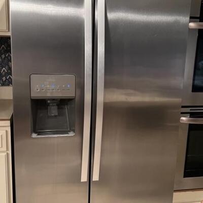 Whirlpool Stainless Side-by-Side Refrigerator