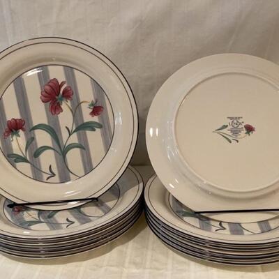 (12) Lenox 10in Plates: Poppies on Blue Botanical