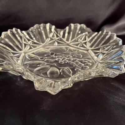 Vintage Federal Glass Intaglio 11in Ruffled Bowl