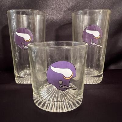 (3) Vintage Minnesota Vikings Barware Glasses