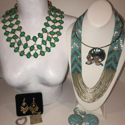 3 strand cabachon collar is reversible too ~ Sterling choker& pendant are Sajen  