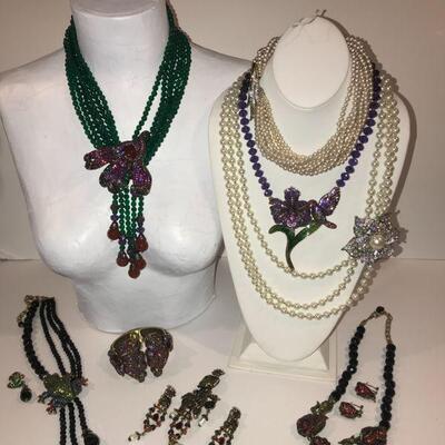 Suite Collections of Heidi Daus  