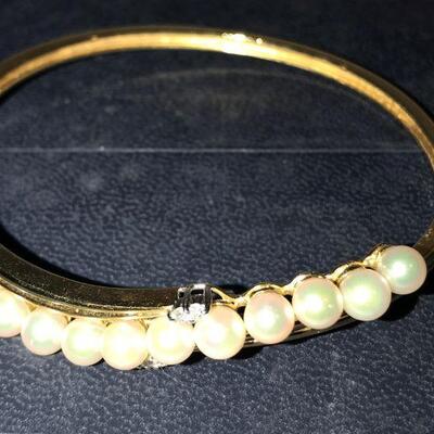 14 K and a generous size  