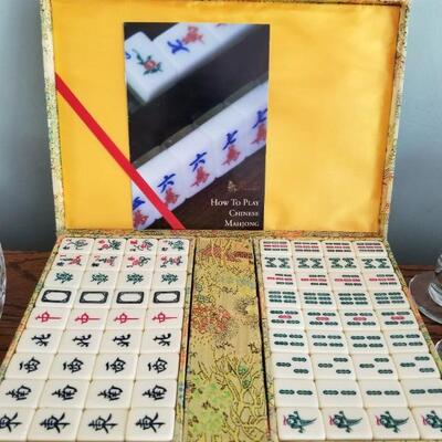 Vintage mahjong set