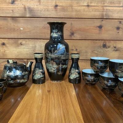 Japanese Sake & Vase set Black Peacock Kutani