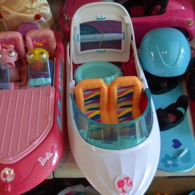 Barbie's boats(Lady has too much stuff!)