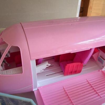 Barbie's plane