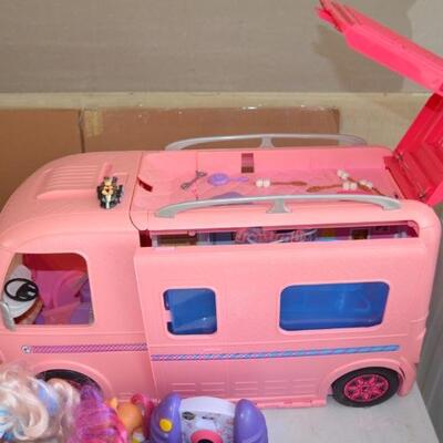 Barbie's camper