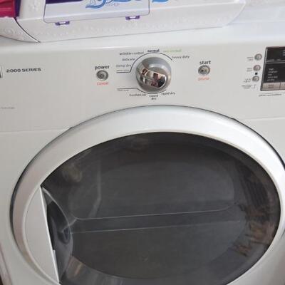 Maytag Front Load Washer/Dryer