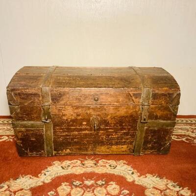 Small Immigrants Trunk