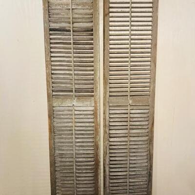 Pr Green Louvered Shutters