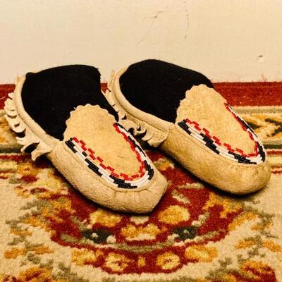 Childs Beaded Moccasins
