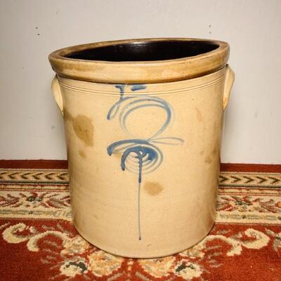 Salt Glaze 5 Gal. Beesting Crock