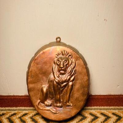 Full Bodied Copper Lion Mold
