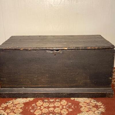 Black Wash Dovetailed Trunk