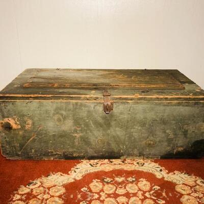 Green Coffin Top Trunk