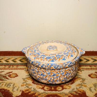 Red Wing Sponge Painted Cassserole Dish