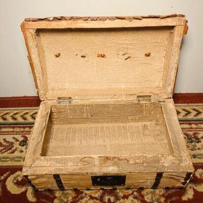 Showing Inside 1817 Paper