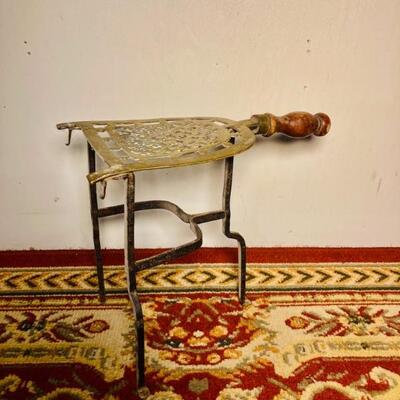 Brass/Metal/Wood Fireplace Trivet