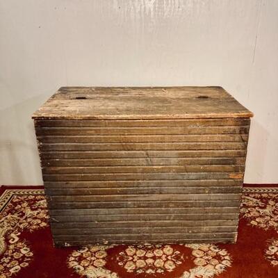 Blue-Grey Beadboard Bin