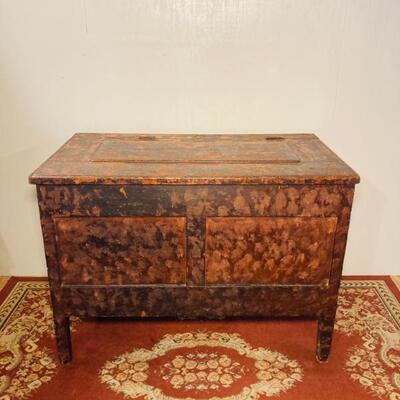 Sponge Painted Dowager Chest