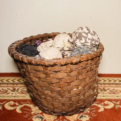 Basket and Mennonite Cloth Balls