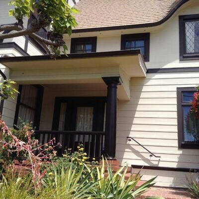 house is for sale also