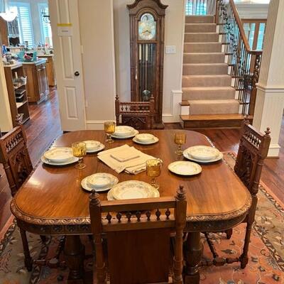 English dining table and five chairs