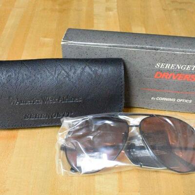 Vintage Serengeti Drivers 5222G Sunglasses NEW