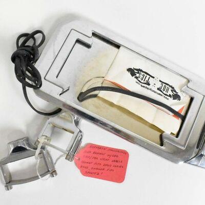 KuryAkyn H-D Chrome Vertical License Plate Bracket