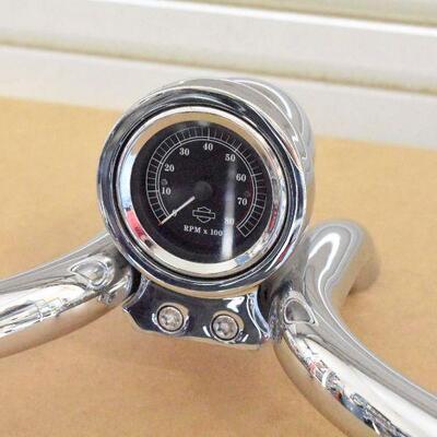 Harley Davidson Handlebars w/Tachometer RPM Guage
