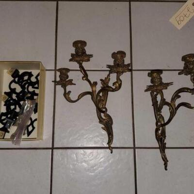 #2710 • 2 Wall Mount Candle Holders and Railing Decor
LIVE IN 11d 19h 34min
