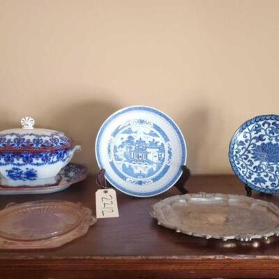 2212	

Serving Dishware and Plates
Made in China and Japan