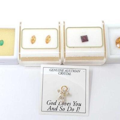 2032	

Gemstones
Includes Emerald, Citrine, Garnat and Genuine Austrian Crystal