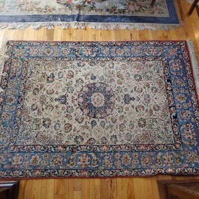 2208	

Rug
Measures Approx: 87