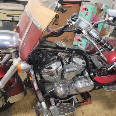 2002 Honda 1800, the bike has been taken apart some, all the parts appear to be here