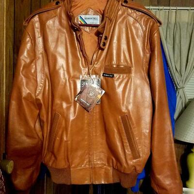 Leather original Members Only jacket. Hard to find color. 