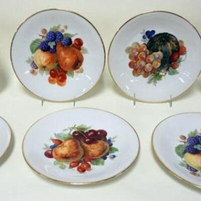 1069	GROUP OF 7 MARKS AND ROSENFEILD FRUIT PLATES WITH GILT RIMS, APPROXIMATELY 9 1/2 IN
