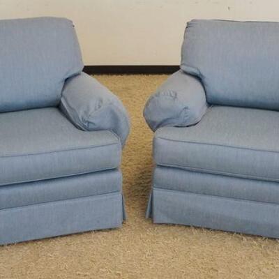 1305	PAIR OF THOMASVILLE UPHOLSTERED ARMCHAIRS
