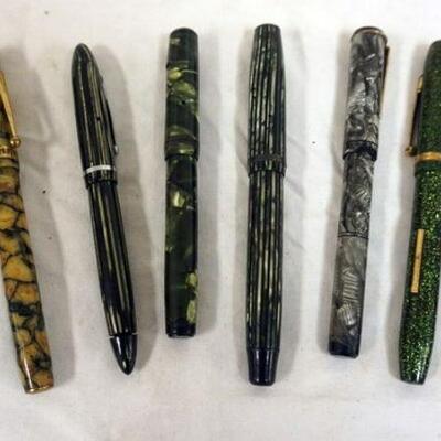 1091	GROUPING OF ANTIQUE FOUNTAIN PENS

