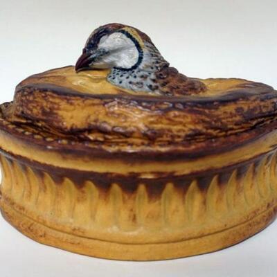 1066	FRENCH OVAL PORCELAIN PHEASANT COVERED DISH, MEHUM DEPOSE. APPROXIMATELY 9 IN X 6 IN X 6 IN
