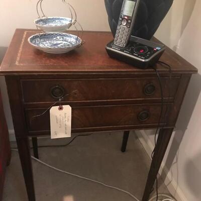 leather top end table $44
31 X 15 1/2 X 29 1/2