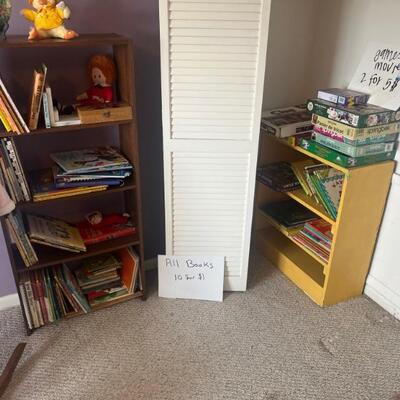 Shelves/books