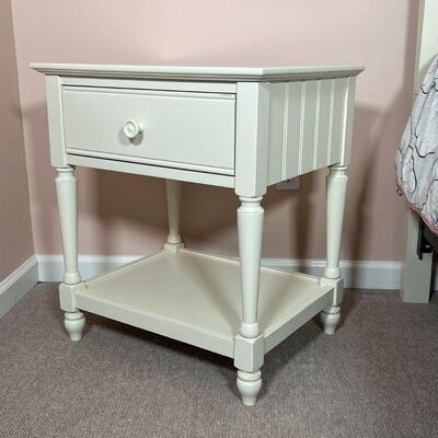 WHITE SIDE TABLE | Pier1 Imports white side table with single drawer and bottom shelf, four bannister legs; 26 x 23 x 18 in.